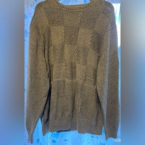 Men’s Sweater Brand: Geoffrey Beene khaki green color heaven duty very warm.